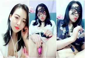 高颜值御姐有气质美女主播一个跳蛋不够爽就用两个一起玩很诱人.mp4