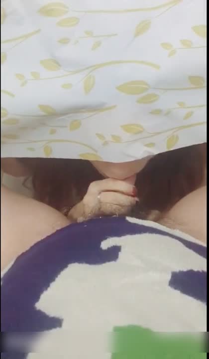 火爆网红女神鹿少女人体水果盛宴桌底下给炮友口交被无套内射对白淫荡