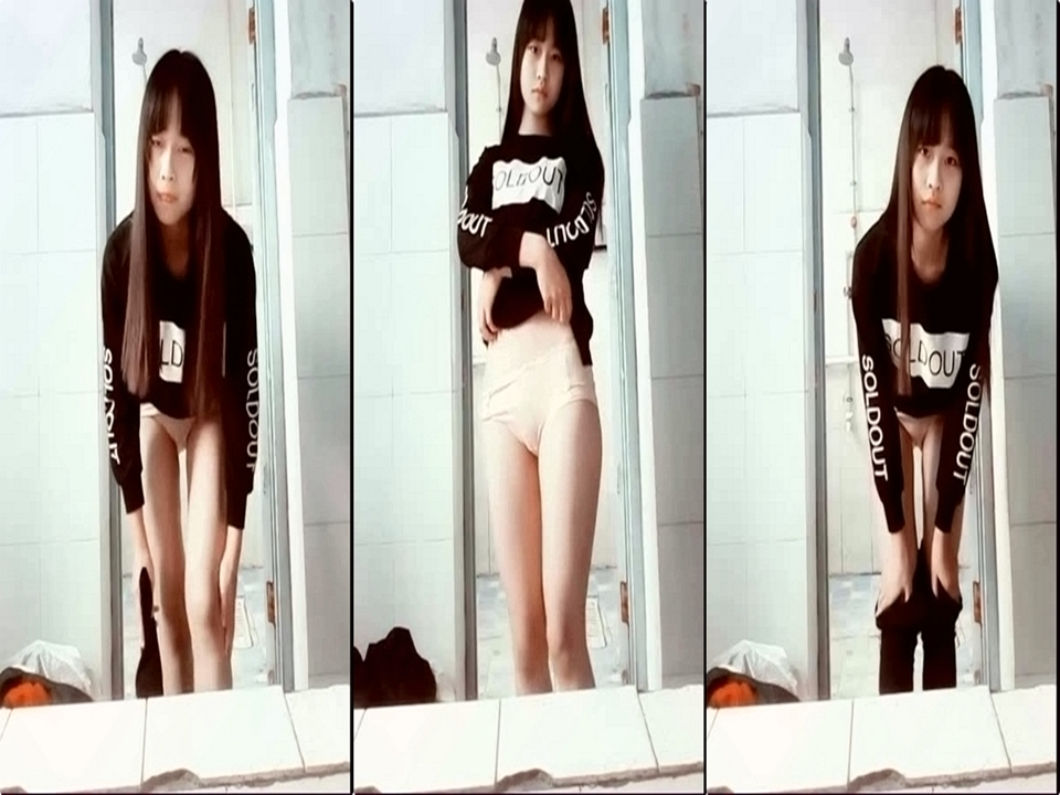 良家少女卫生间脱衣诱惑.mov