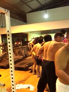 海天盛筵群P现场女的个个网红脸大胸.mp4