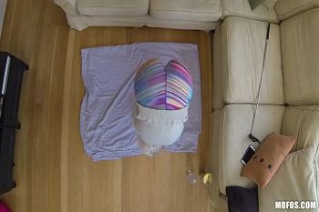slender-hot-blonde-demonstrates-her-flexible-body-in-hot-poses
