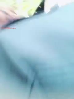 大胸网红演绎色诱保安大叔到小区草地树丛中野战内射骚穴出白浆对白清晰.mp4