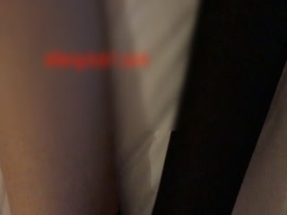 土豪微信约某校性感漂亮的小美女酒店啪啪自带黑丝这美女可没少花银子啊(.mp4