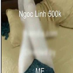 魔鬼身材的極品模特躺在床上被大款啪啪奶子不是一般的大一線饅頭逼