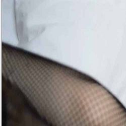 高挑學院派美女酒店被攝影師忽悠大尺度私拍這逼逼不知算不算名穴