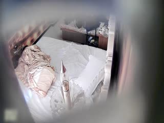 两个手游爱好开房约炮眼镜妹用两个大奶催促小哥别玩游戏了快来干我高清无水印.mp4