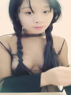 透视装艳舞挑逗与网友激情互动