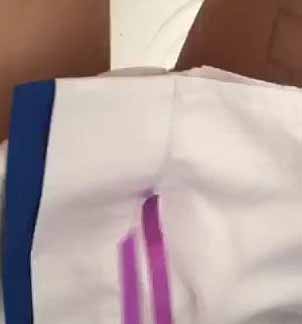 微博蘿莉鄰座的怪阿松收費視頻4