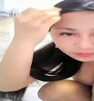 網紅主播鐵錘姐姐浴室直播猜猜往逼裡面註射瞭什麼狼友紛紛要求姐夫玩肛交