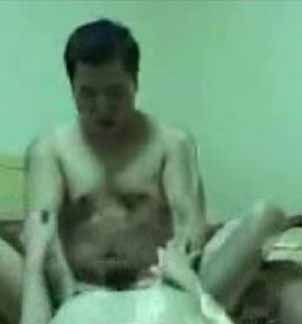 超可愛的大奶學生妹被我的大雞巴操的冒白漿 叫聲淫蕩銷魂