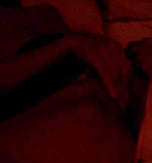 酒店裡裡被潛規則的性感白領少婦和男友激情愛愛自拍留出，女女特別美 (33)