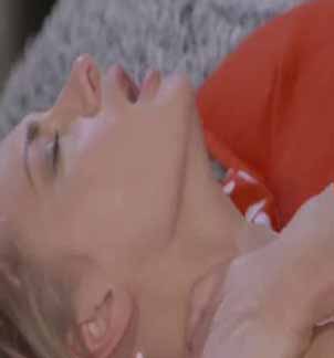 dude-kisses-girlfriend-s-boobies-and-licks-her-cunt-to-excite