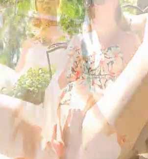 fuck-hungry-blonde-in-glasses-masturbates-with-veggie-outdoors