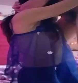 大雞吧猛男草風騷淫蕩熟女性感黑絲美腿一字馬超給力國語對白