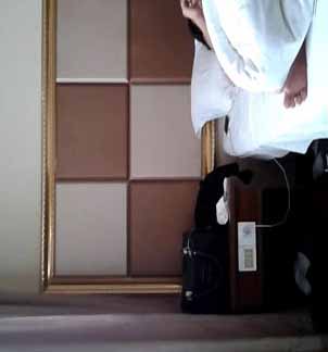 精品逃課系列之奶子非常漂亮的素質高校美女賓館開房高清無水印