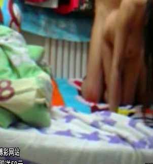 賣衣服的綿陽小少婦生意不好當樓風賣逼補貼房租，國語對白