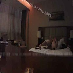 外地出差找個性感黑絲小姐來瀉火先口交後入直插騷逼爽瞭還多要小費國語對白