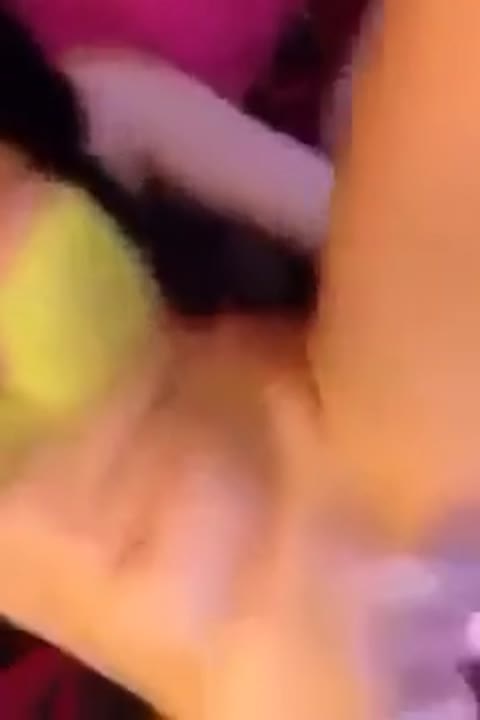 Cam Girl Ge Tokens Spammed To Make Her Cum Hard36