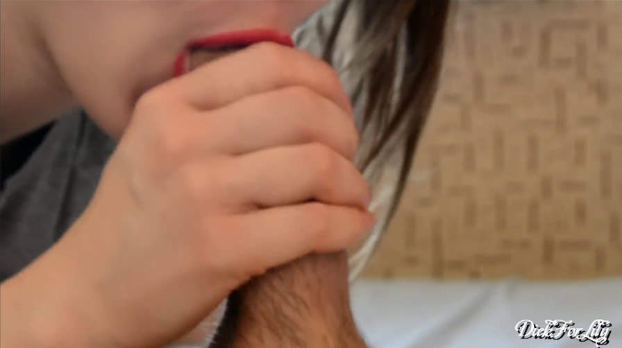 [pornhub精选]	061 DELICATELY LICKING MY FORESKIN