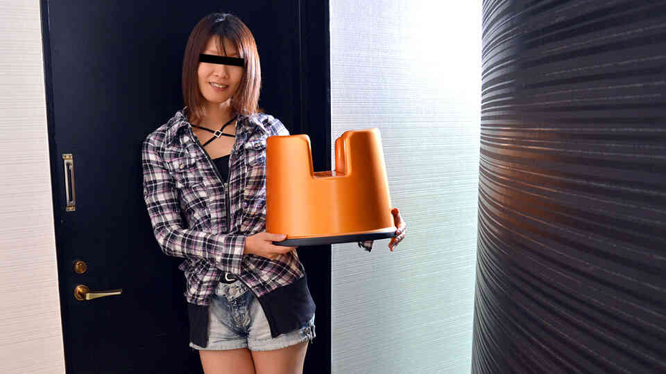 pacopacomama-120118_389-スケベ椅子持参！人妻デリヘルぬるぬる交尾 