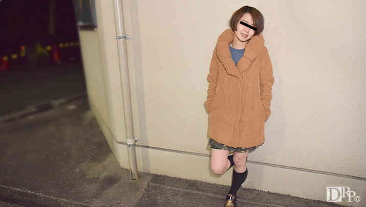 10musume 052816_01 素人ガチナンパ ～押しに弱い学生さんに報酬あげるから素股してと誘ってみました～井森まな