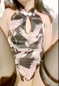 附近认识的少妇让她穿情趣内衣