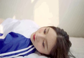 傲人主播深夜洗澡秀~身材苗条声音诱人~奶又大!!让乾爹们鼻血直流!!