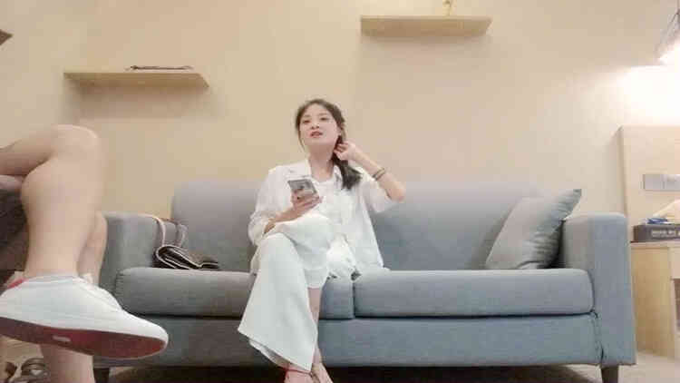 自己约的含泪也要干，一定要脱了验货啊，胆大的进
