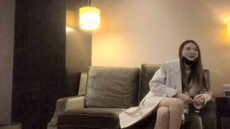 漂亮小姐姐设备清洗角度专业妹子身材棒粉嫩大长腿