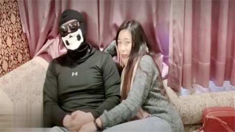 【❤️惊魂未定的处男！紧张到爆～打算处理他，反被处男给处理到爽歪歪