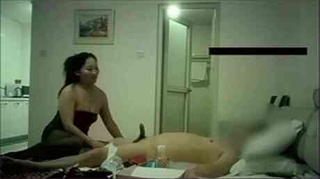 蕾丝熟女老婆大人的周末福利黑丝毒龙胸推口含果冻吹