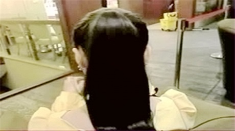 自拍户外撩妹漏出大屌用女神头发撩骚