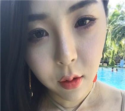 大胸气质美女3