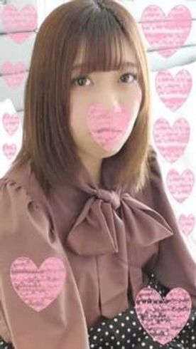 - ネイル学校を辞めた苦学生 ️未処理の陰毛 ️なんと今まで彼氏0人 まずはインタビュー！