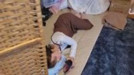 FC2-PPV-1368804-【個人】非常勤講師の高身長な奥さん、休日寝ているところに自宅へ回収しに来た他人棒に中出しされて放心