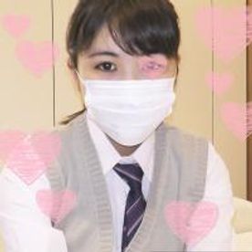 FC2-PPV-1407916-完全初撮り?制服生ハメ?普通すぎる18歳奈々ちゃん再登場！?初々しさはそのままにマン汁グチュグチュ?透けるスク水チェンジ有り?※マスクなし顔射特典映像付き