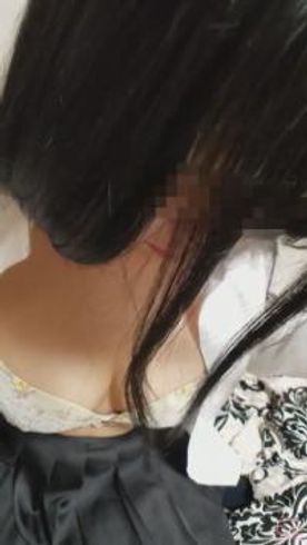 FC2-PPV-1313562-【個撮】私立女子校②黒髪少女。実家の部屋でゲームしてるとこを邪魔してハメ撮り