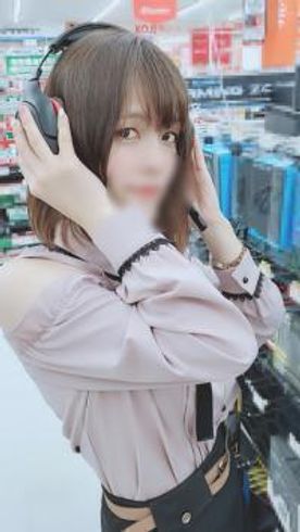 FC2-PPV-1408267-【無修正】超スレンダー体型の人見知りなゲーム実況者の女の子に連続中出し&#40;63分&#41;