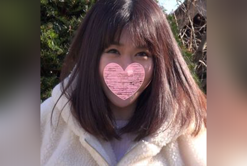 FC2-1660590 敏感苗条美丽成熟的女人，被强行阴道射精性爱！！肮脏淫荡的女人害羞噴射高潮！！ 素人