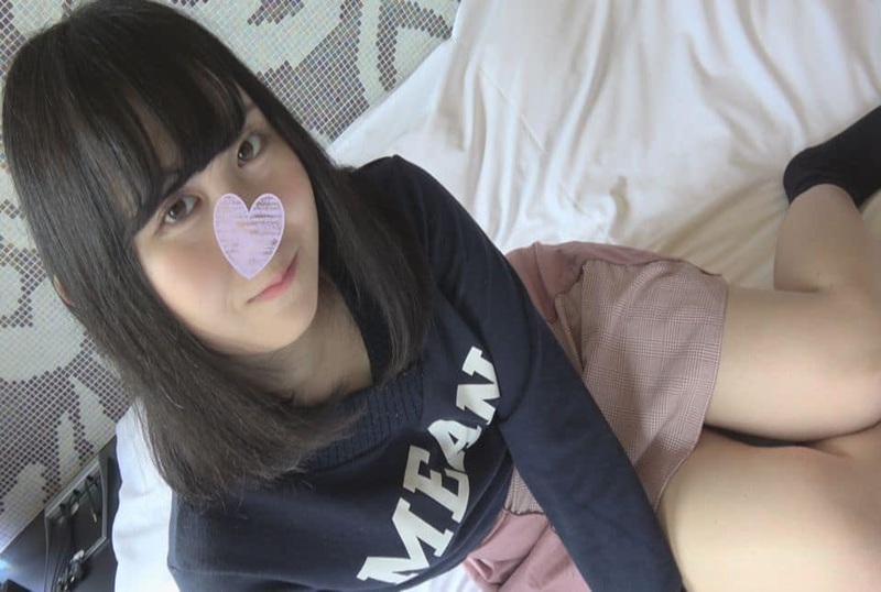 FC2-1092718 [个人拍摄] 20岁性感女大学生，用玩具玩弄她～～ 素人