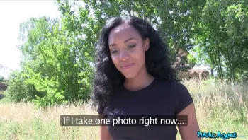 Tiny Waist Big Ass Fucked Outdoors_Noe Milk