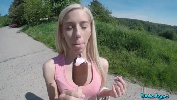 Freaky Blonde Demand Sex Outside_Nesty Nice