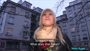 Hot Blonde Gets A Valentines Day Fucking_Szilvija