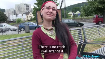 Hippie Chick Takes A Strangers Thick Dick_Lulu Jungev