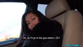 Hot Thai In Gas Station Toilet Fuck_Suzie Q