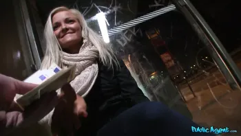 Blonde Babe Fucks Strangers Thick Dick For A Photoshoot_Nicky Angel