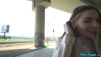 Shy And Tight Outdoor Fuck_Arina Shy