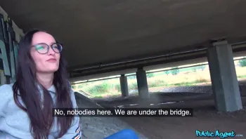 Hot Czech Body Fucked Under Bridge_Sasha Sparrow