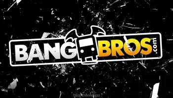 看多了二人组找妹子，今天看妹子找汉子哈哈，一开始找了个类似书呆子一样的上班族