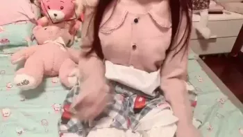 【江南第一深情】顶级约炮大神 被金钱征服成为老板的小母狗，各种露脸调教啪啪